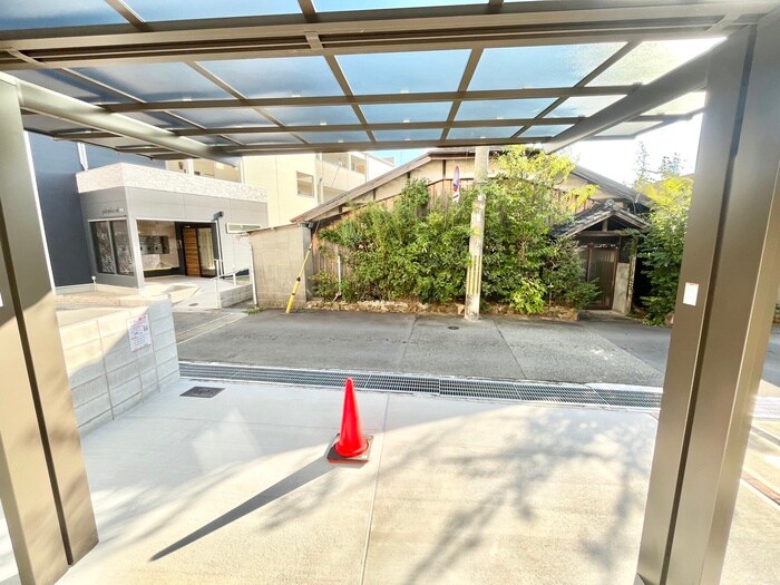 物件内観写真22　(室内からの展望)