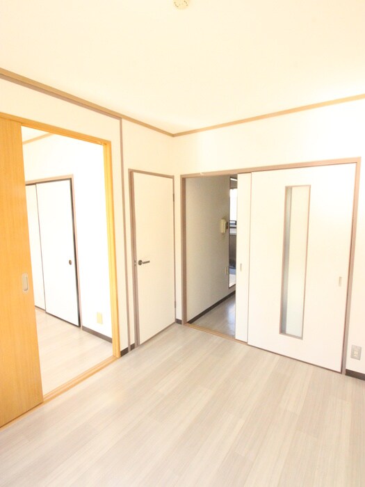 物件内観写真13　(居室)