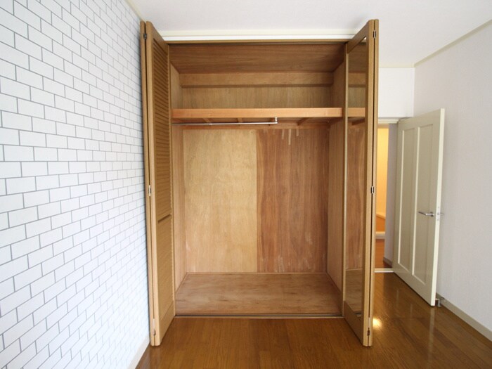 物件内観写真11　(収納)