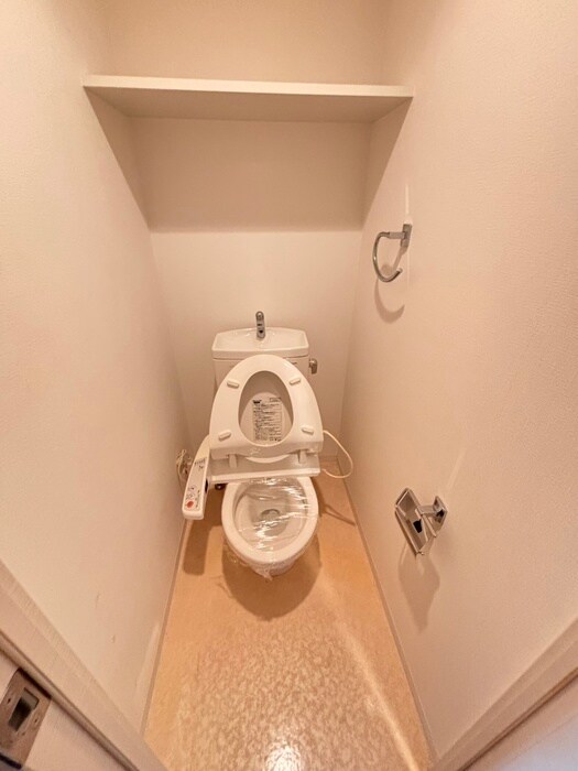 物件内観写真11　(トイレ)