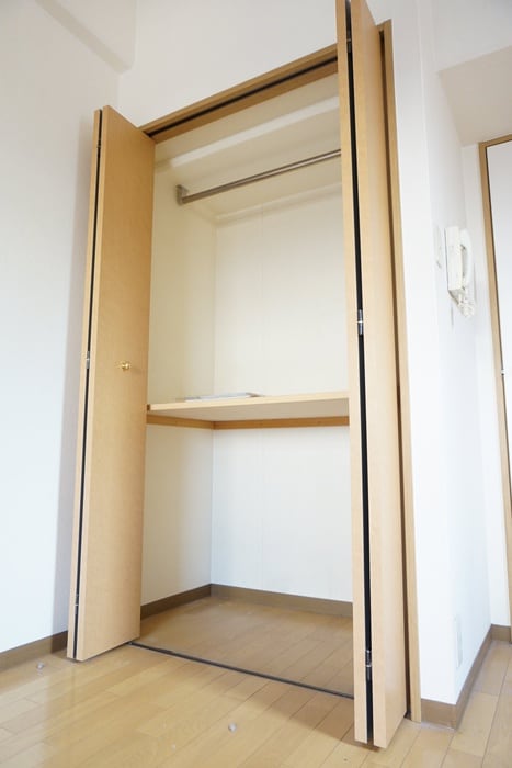 物件内観写真12　(収納)
