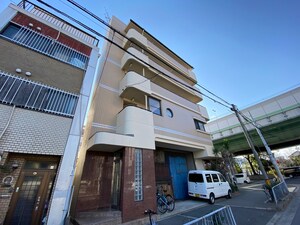 メゾンボナール外観写真