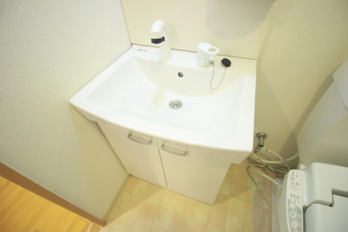 物件内観写真12　(洗面)