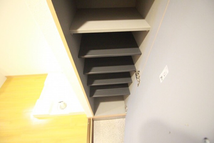 物件内観写真16　(靴箱)