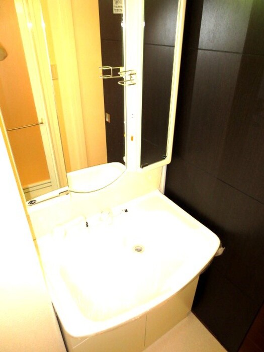 物件内観写真5　(洗面)