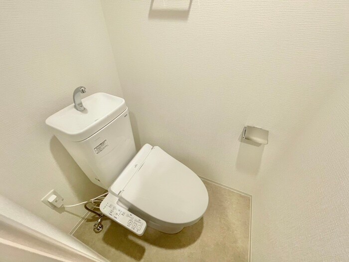 物件内観写真10　(トイレ)