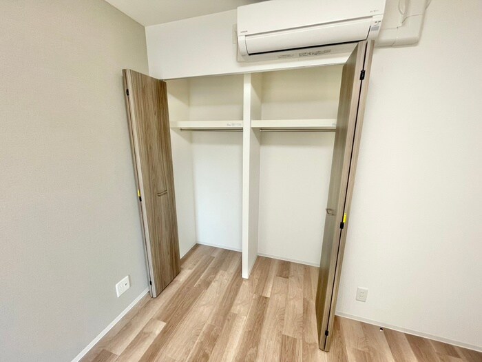 物件内観写真12　(収納)