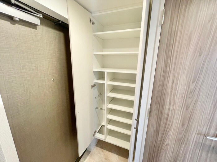 物件内観写真20　(靴箱)