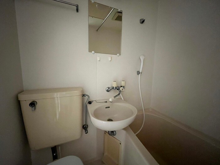 物件内観写真11　(洗面)