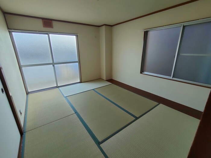 物件内観写真8　(居室)