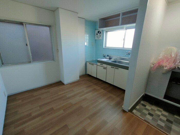 物件内観写真9　(居室)