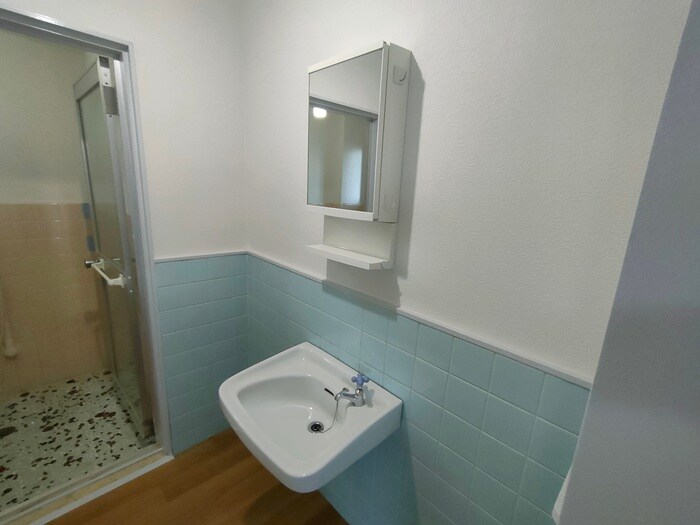 物件内観写真11　(洗面)