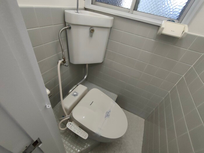 物件内観写真13　(トイレ)