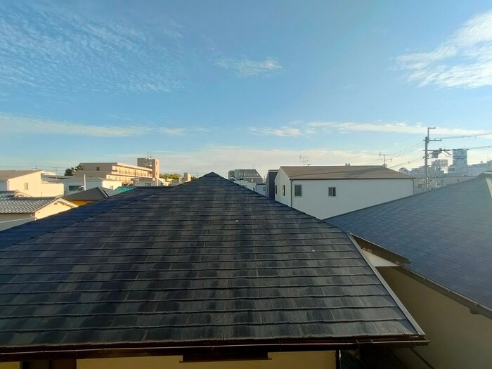 物件内観写真22　(室内からの展望)