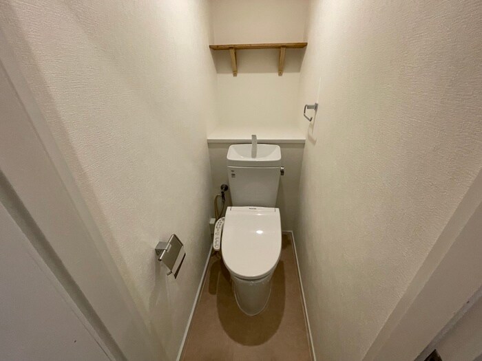 物件内観写真9　(トイレ)