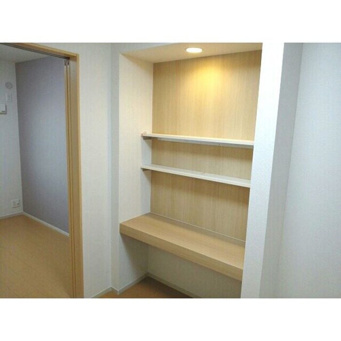 物件内観写真16　(内観写真)