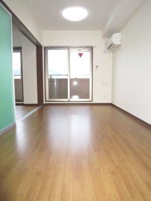 物件内観写真9　(内観写真)