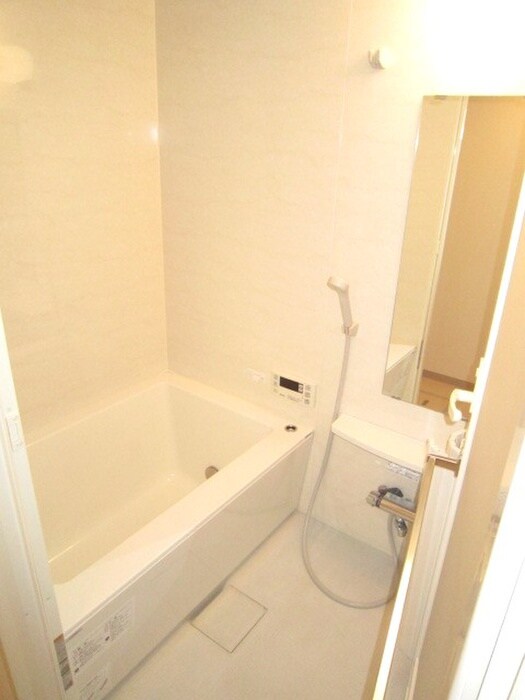 物件内観写真13　(バス／シャワールーム等)