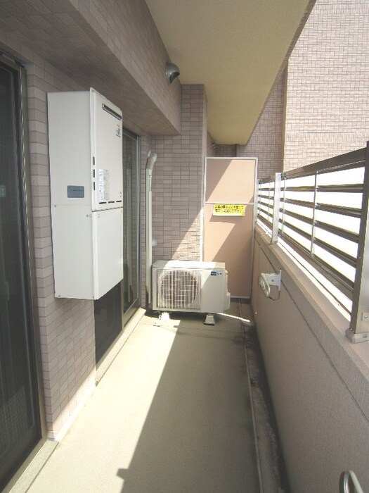 物件内観写真18　(ベランダ・バルコニー)