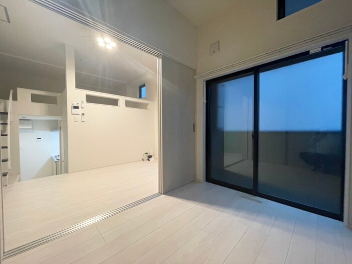 物件内観写真7　(居室)