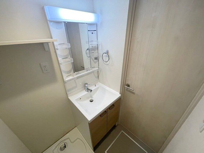 物件内観写真15　(洗面)