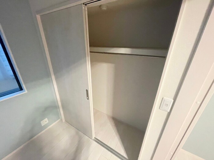 物件内観写真16　(収納)