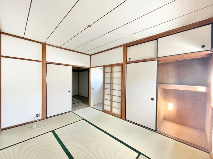 物件内観写真6　(居室)