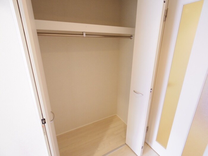 物件内観写真18　(収納)