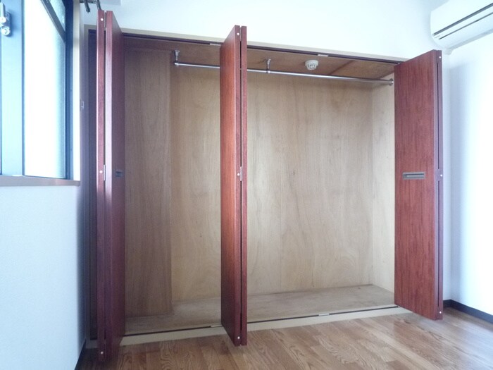 物件内観写真14　(収納)