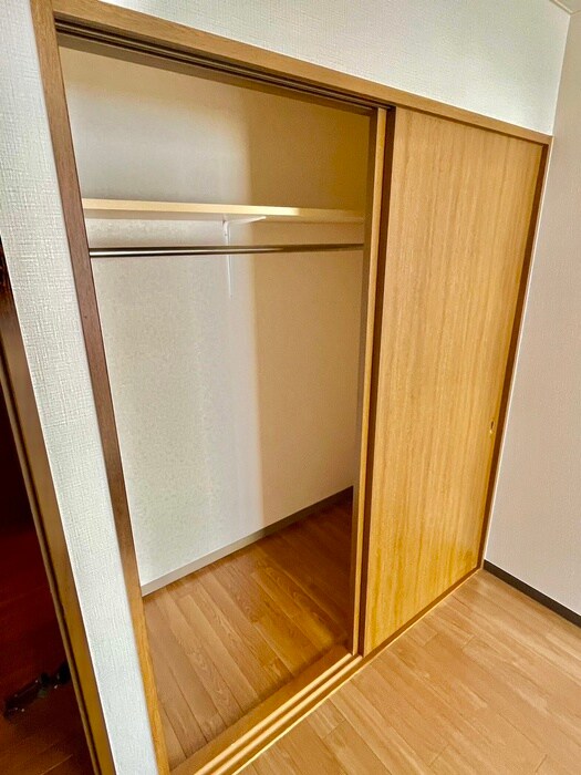 物件内観写真13　(収納)