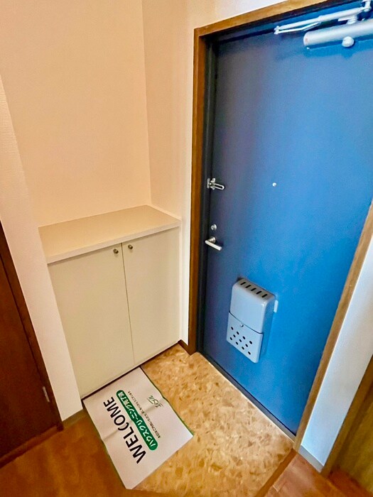 物件内観写真15　(玄関)