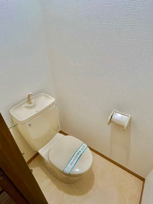 物件内観写真18　(トイレ)