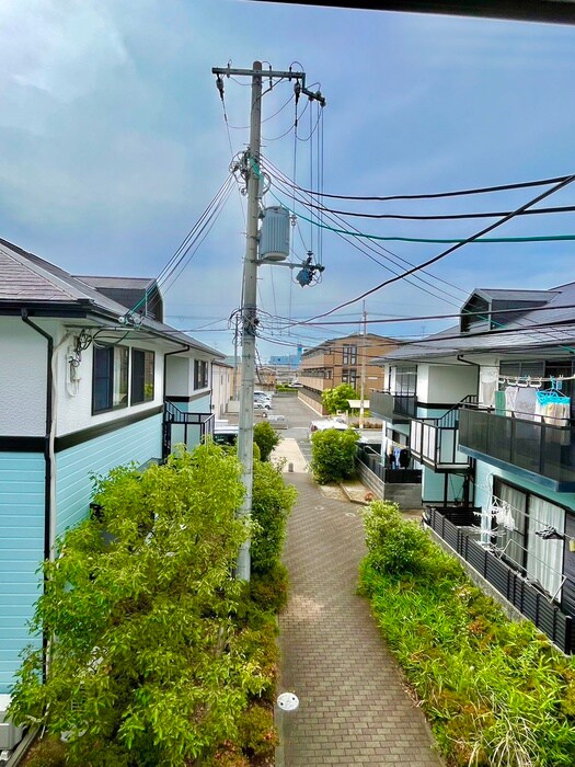 物件内観写真22　(室内からの展望)