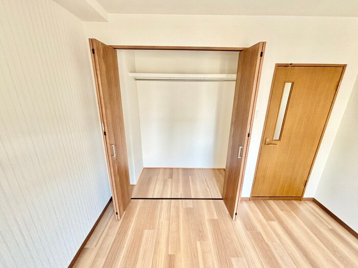 物件内観写真11　(収納)