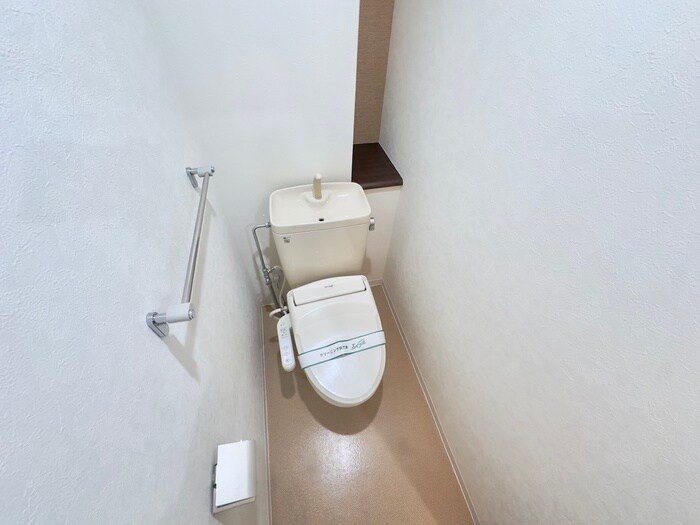 物件内観写真11　(トイレ)