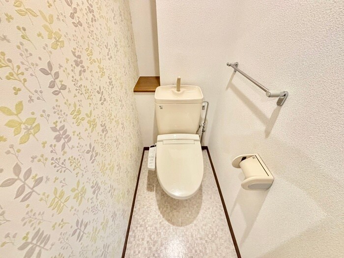 物件内観写真16　(トイレ)