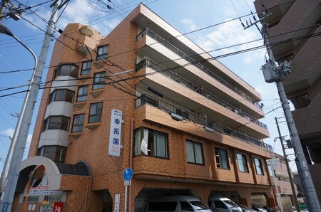 ハイツ芳光外観写真