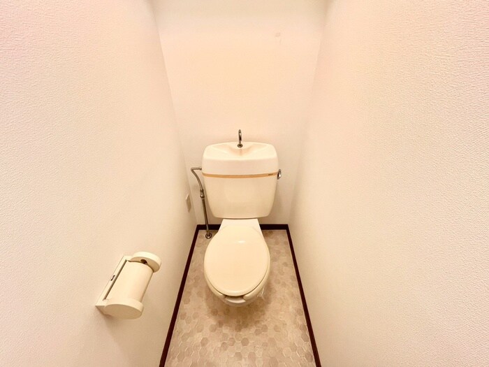 物件内観写真13　(トイレ)