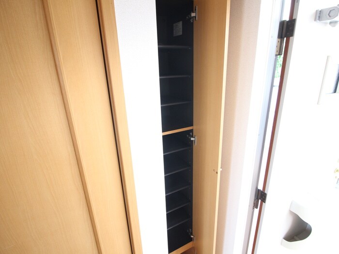 物件内観写真18　(収納)