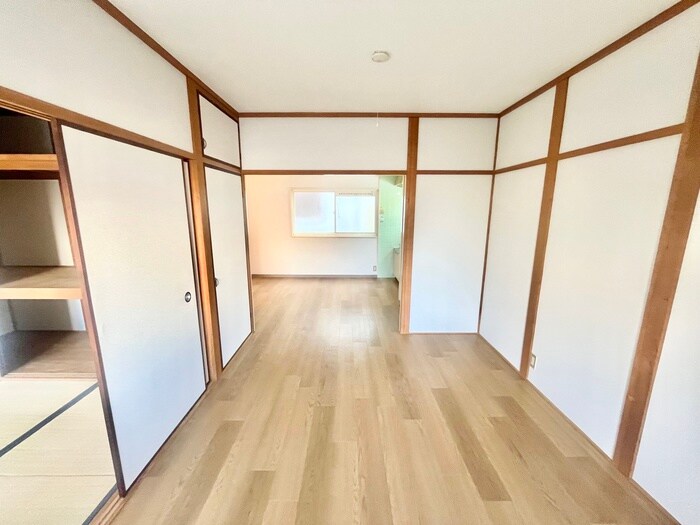 物件内観写真7　(居室)