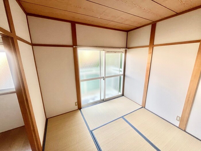 物件内観写真10　(居室)