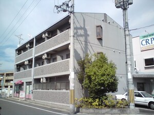 レフィナ－ド外観写真