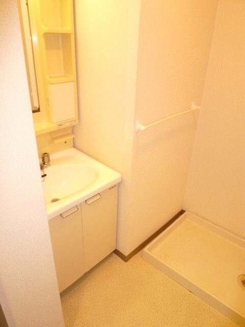 物件内観写真9　(洗面)