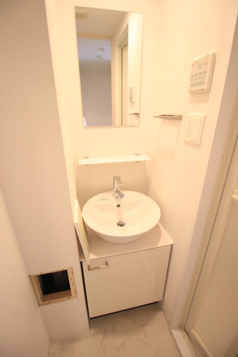 物件内観写真13　(洗面)