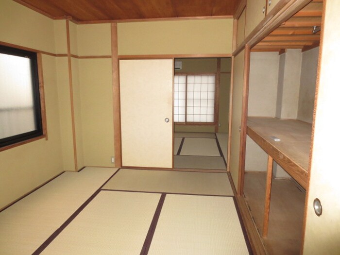 物件内観写真10　(内観写真)