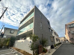 ＬＡ・ＢＲＩＳＥ ＫＮＯＴ外観写真