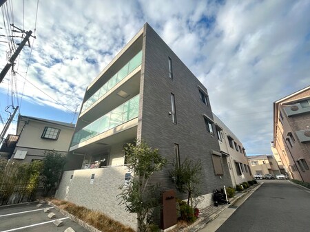 ＬＡ・ＢＲＩＳＥ ＫＮＯＴ外観写真
