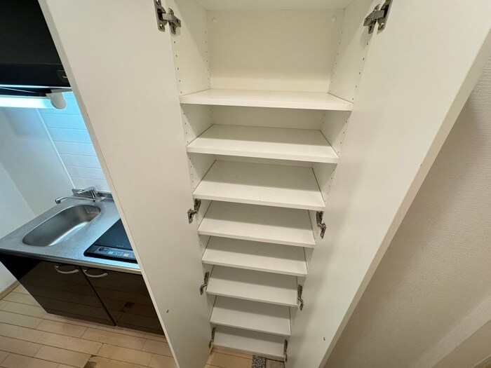 物件内観写真15　(靴箱)