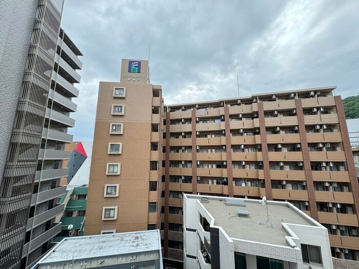 物件内観写真19　(室内からの展望)