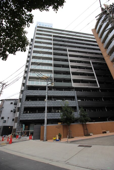 ﾌﾟﾚｻﾝｽ立売堀ﾊﾟｰｸｼﾃｨ（405）外観写真